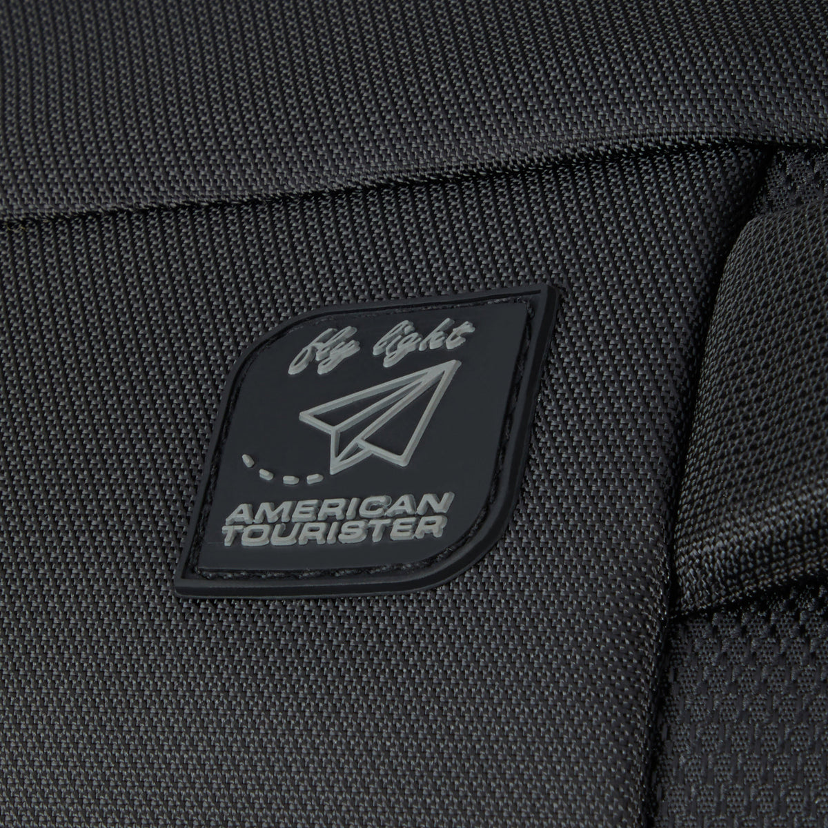American Tourister SummerRide 3 Piece Set (CO/M/L) in the color Black.