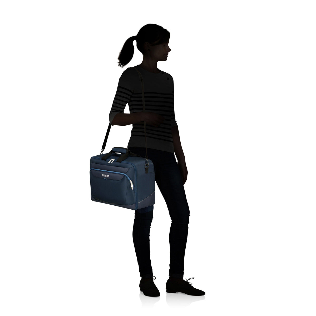 American Tourister SummerRide Convertible Boarding Bag in the color Navy.