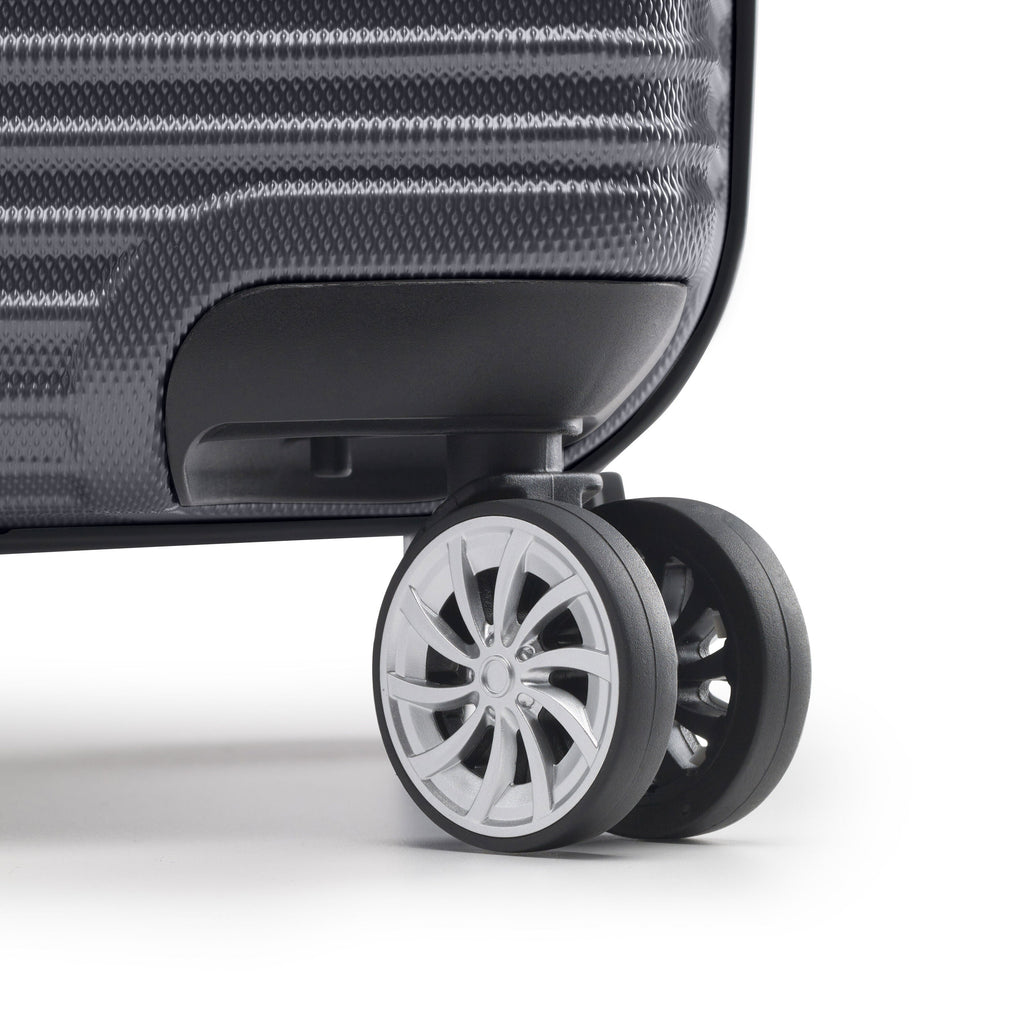 Samsonite Trek Spinner Large in the color Charcoal.
