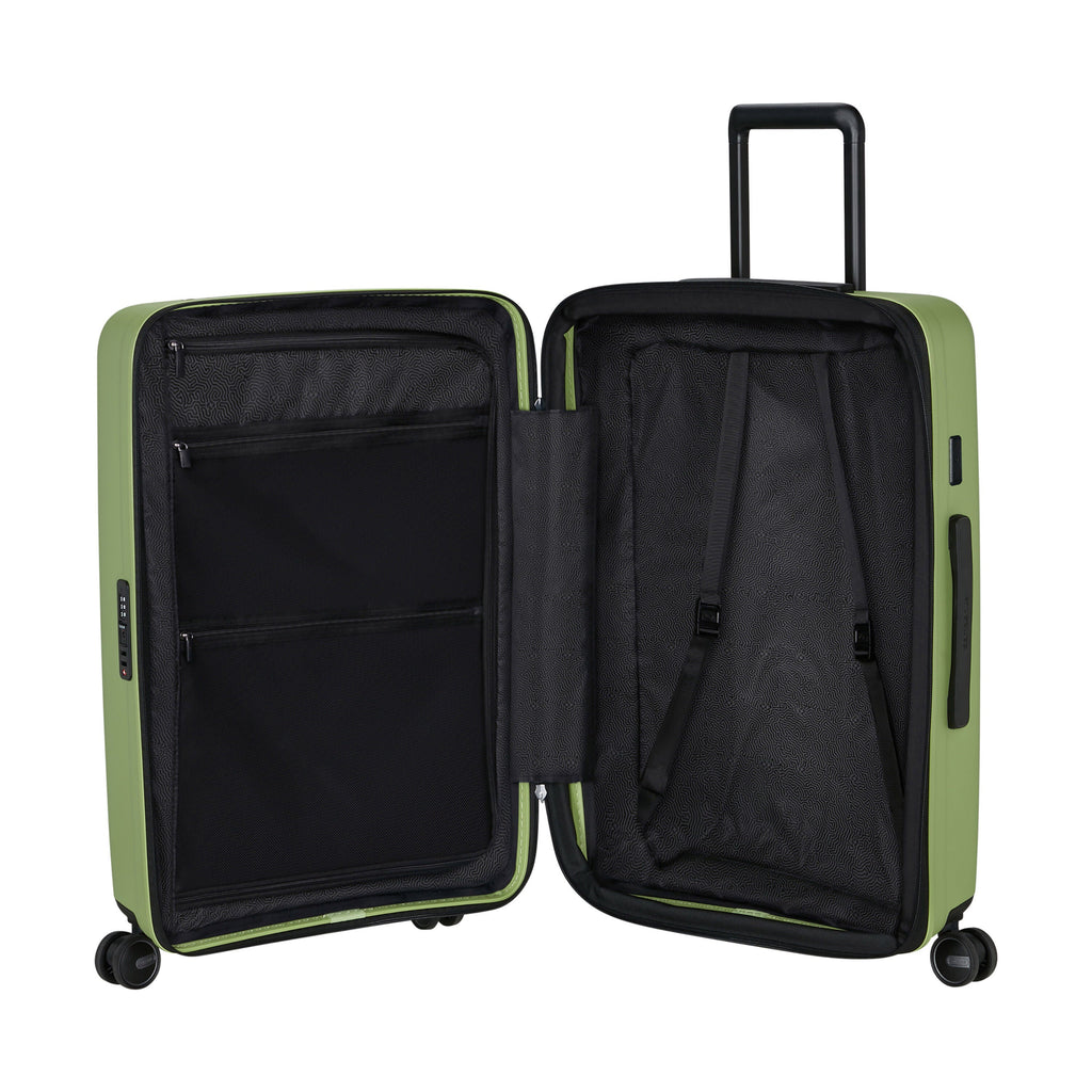 Samsonite RestackD Spinner Medium in the color Wasabi.