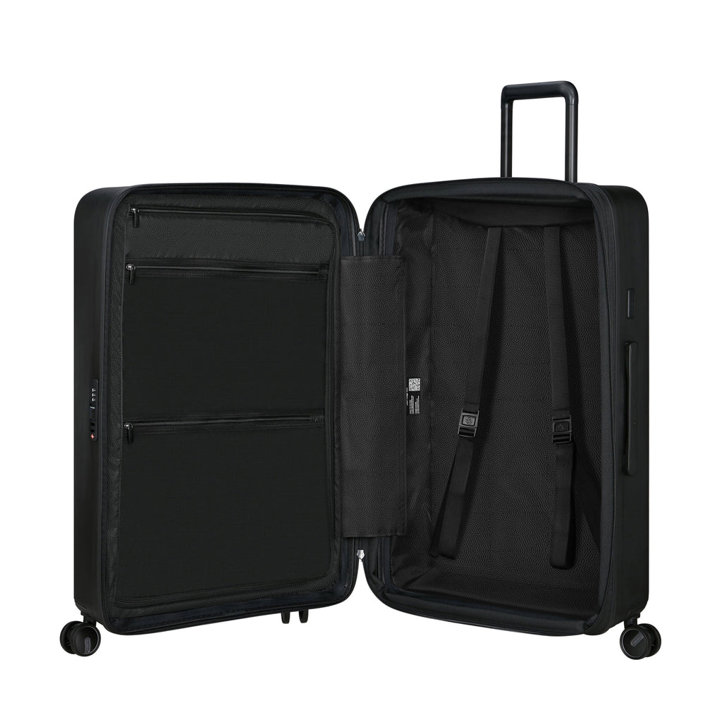Samsonite RestackD Spinner Large in the color Black.