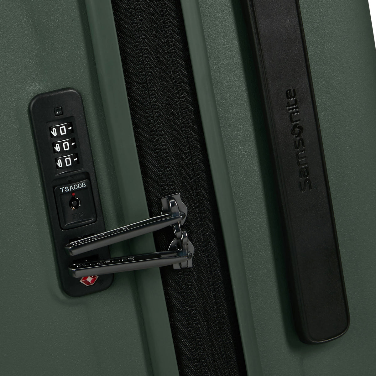 Samsonite RestackD Spinner Large in the color Sage.