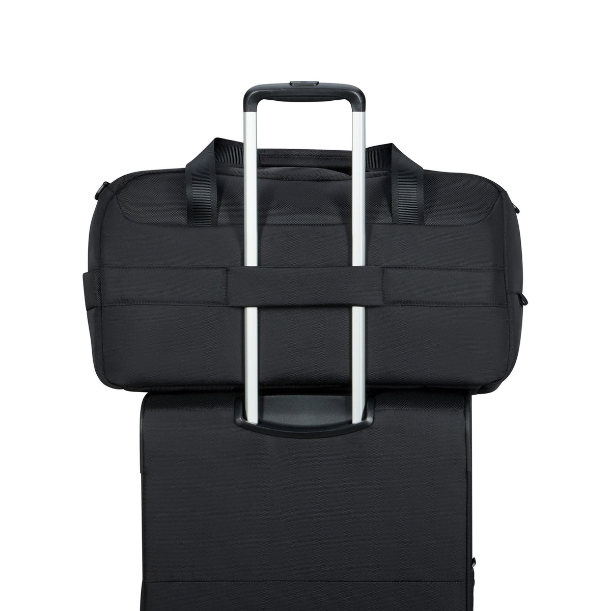 Samsonite Urbify Duffle 21” in the color Black.