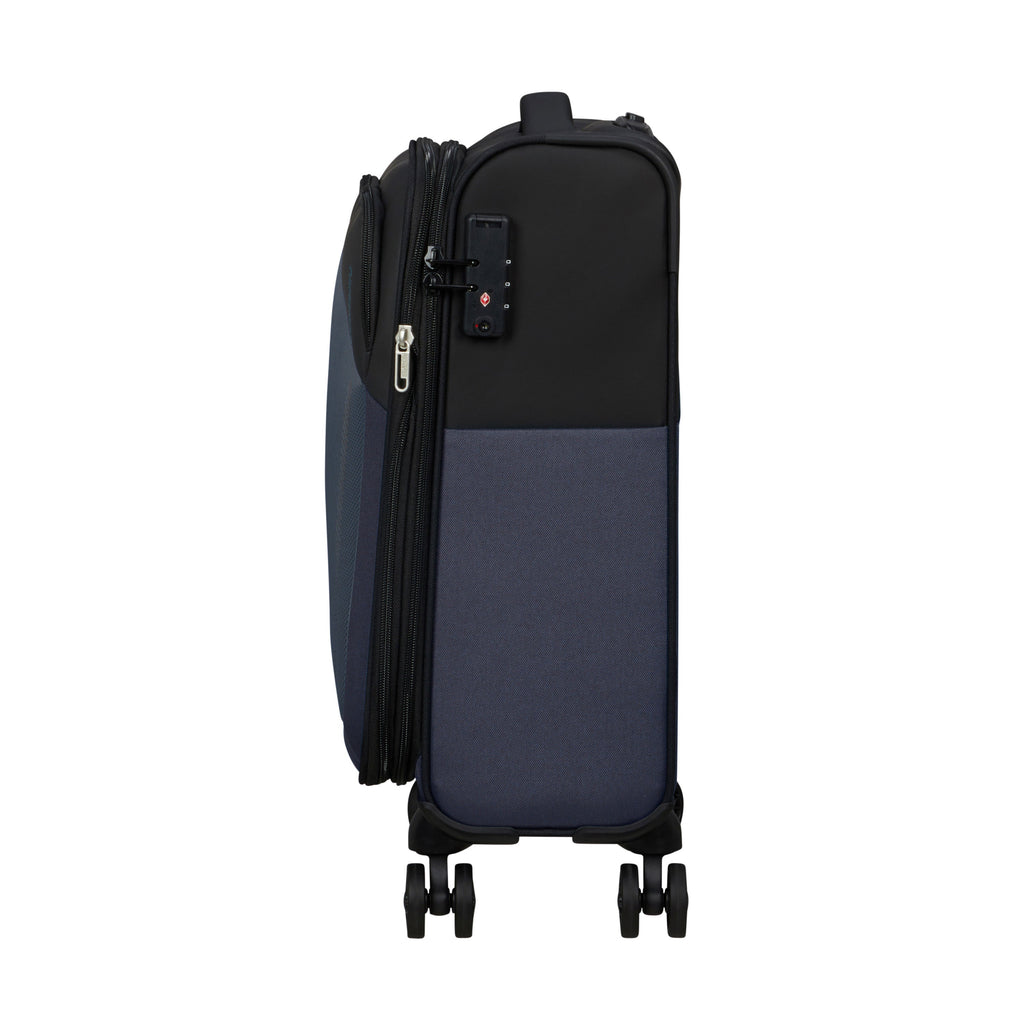 American Tourister Daring Dash Spinner Carry-On™ in the color Black/Grey.