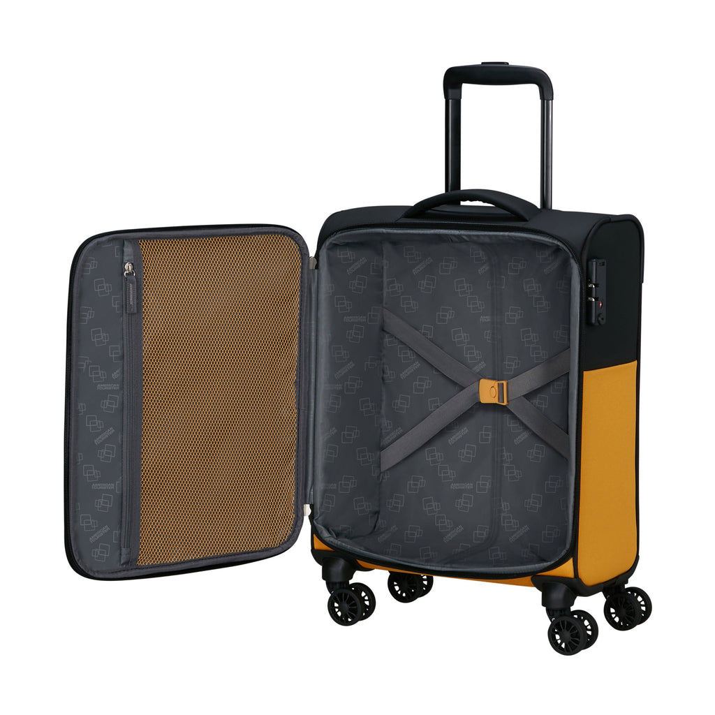 American Tourister Daring Dash Spinner Carry-On™ in the color Black/Yellow.