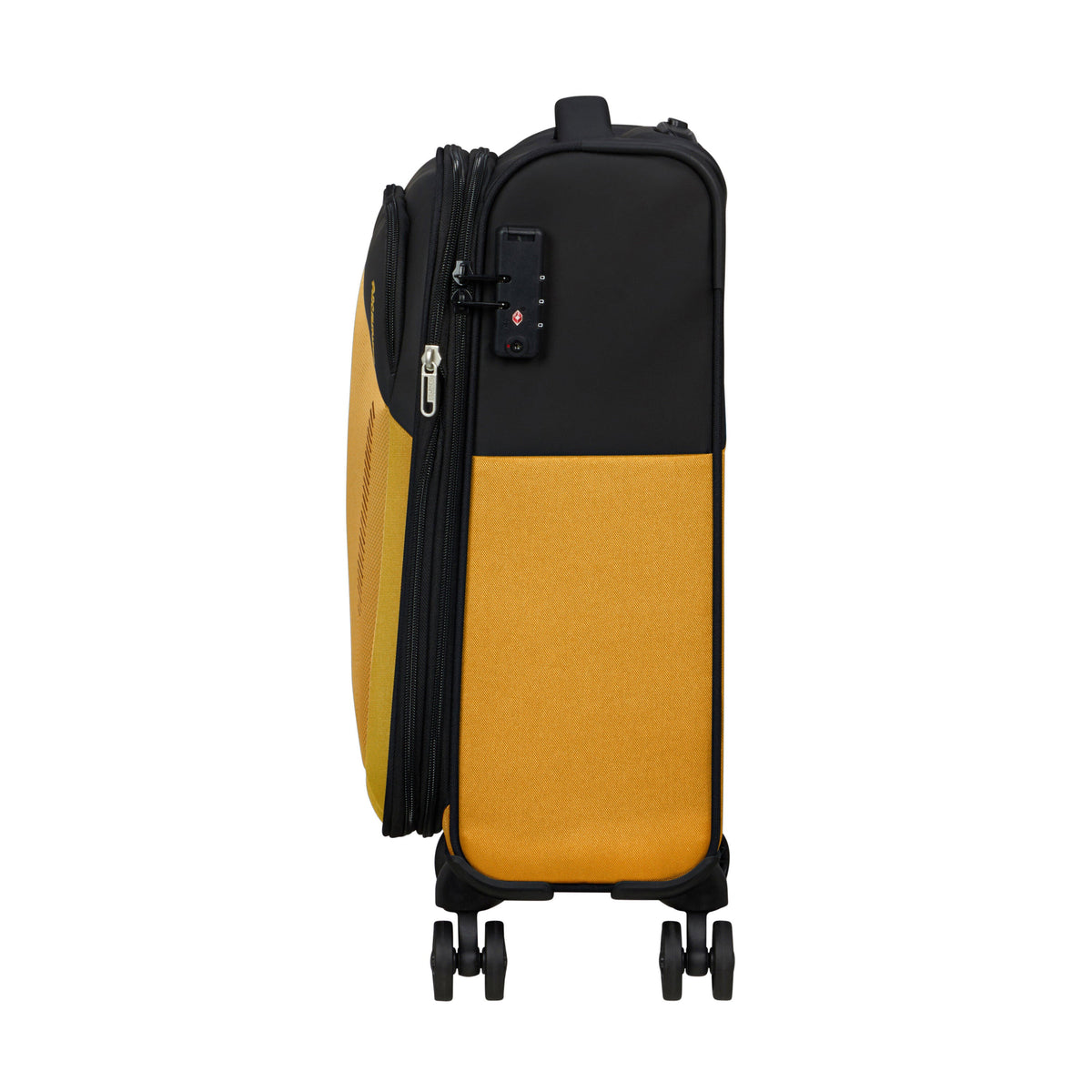 American Tourister Daring Dash Spinner Carry-On™ in the color Black/Yellow.