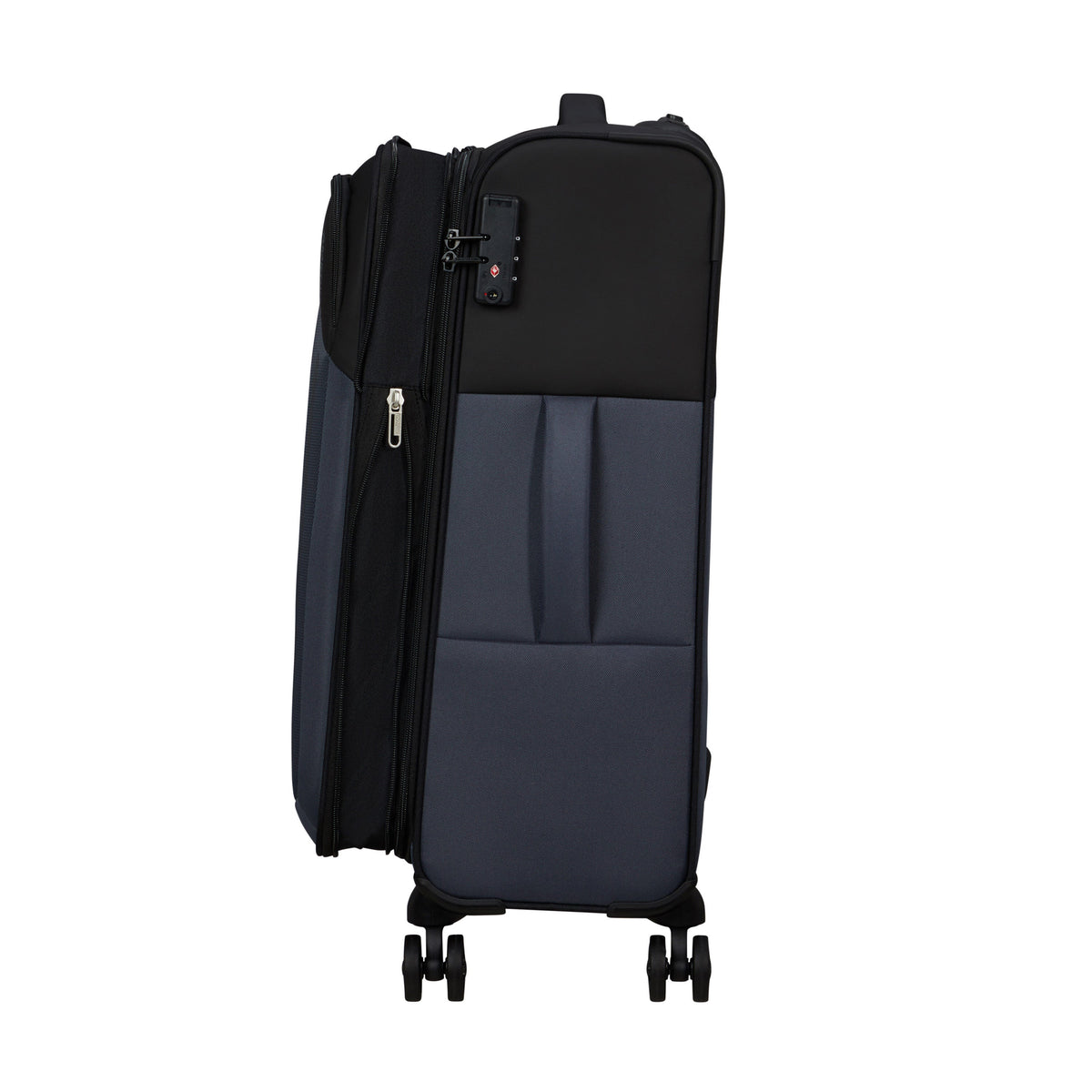 American Tourister Daring Dash Spinner Medium in the color Black/Grey.