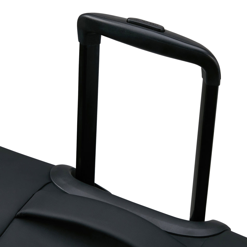 American Tourister Daring Dash Spinner Medium in the color Black/Yellow.