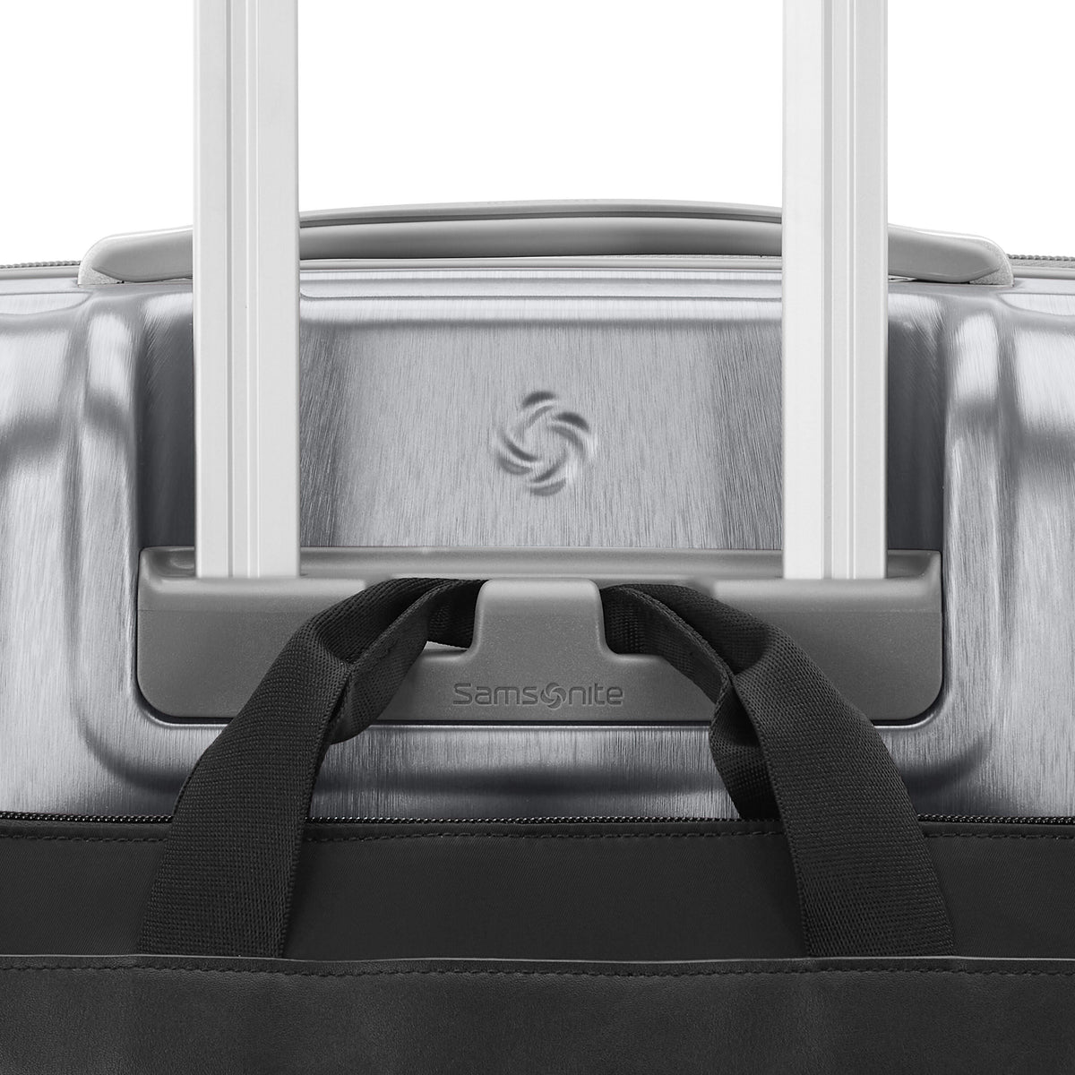 Samsonite Ziplite 6 3-Piece Set (CO/M/L) in the color Silver.