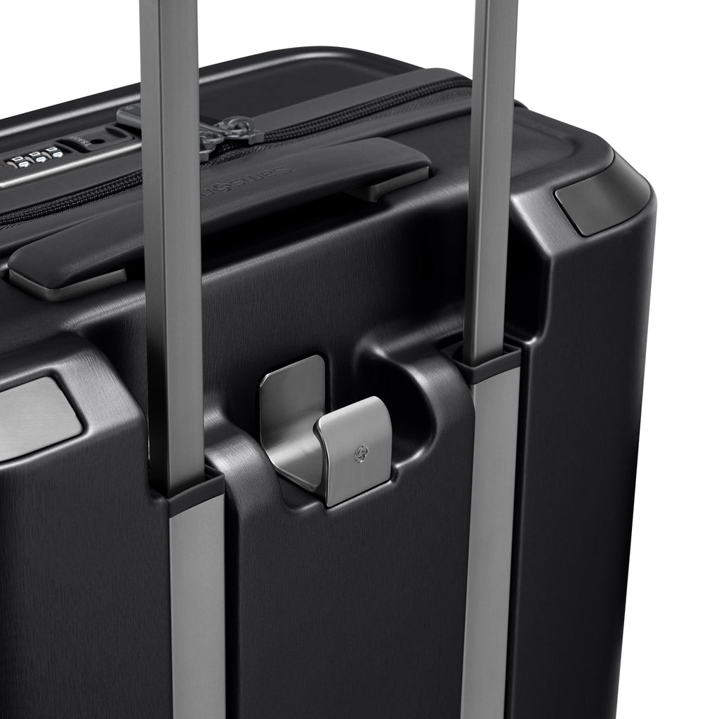 Samsonite Evoa Z Spinner Carry-On™ in the color Black.