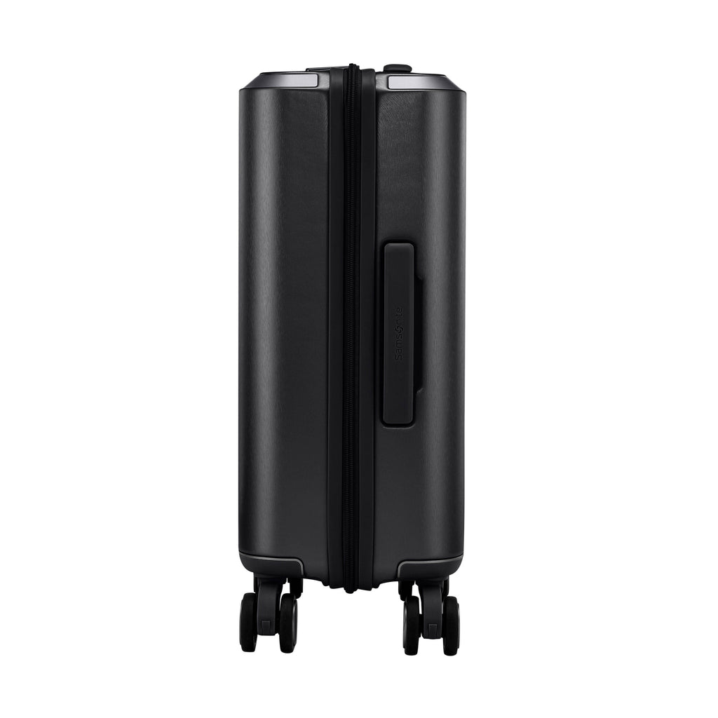 Samsonite Evoa Z Spinner Carry-On™ in the color Black.