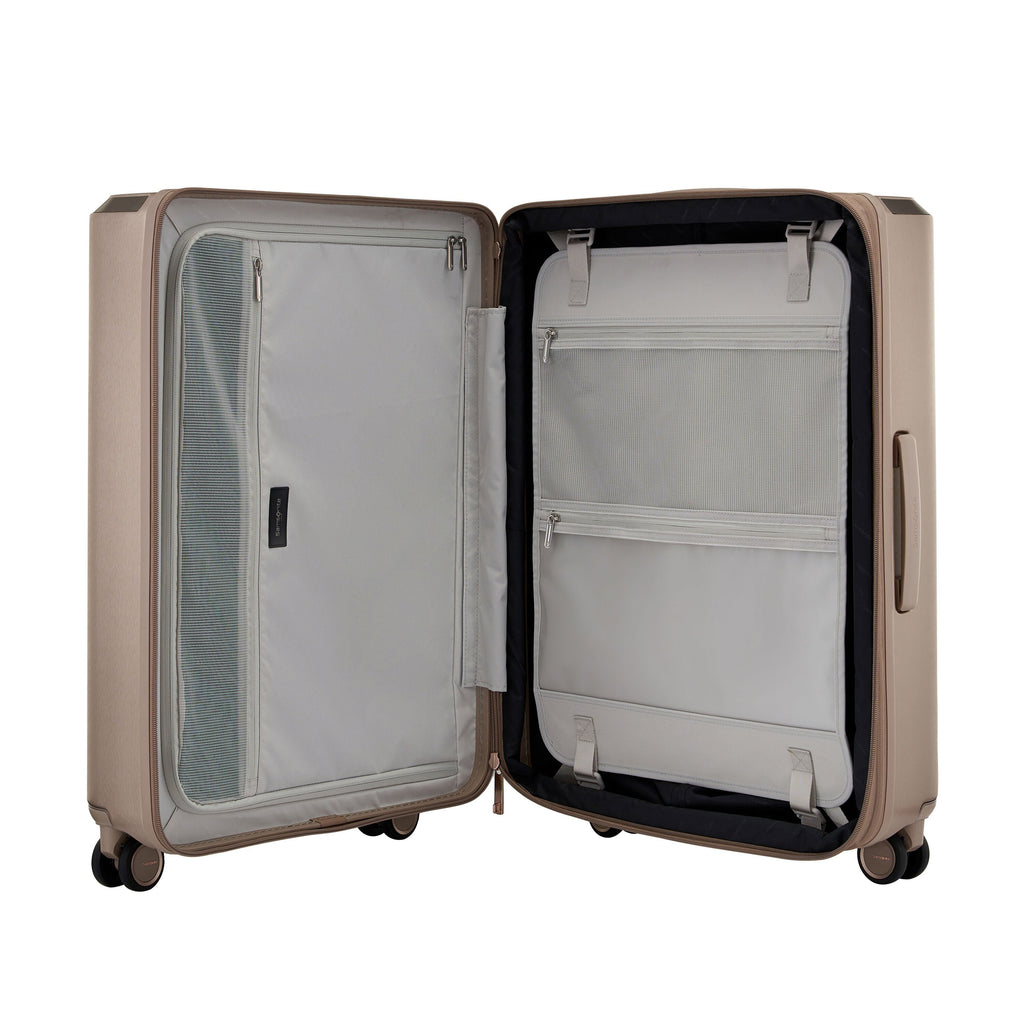 Samsonite Evoa Z Spinner Medium in the color Ivory Gold.