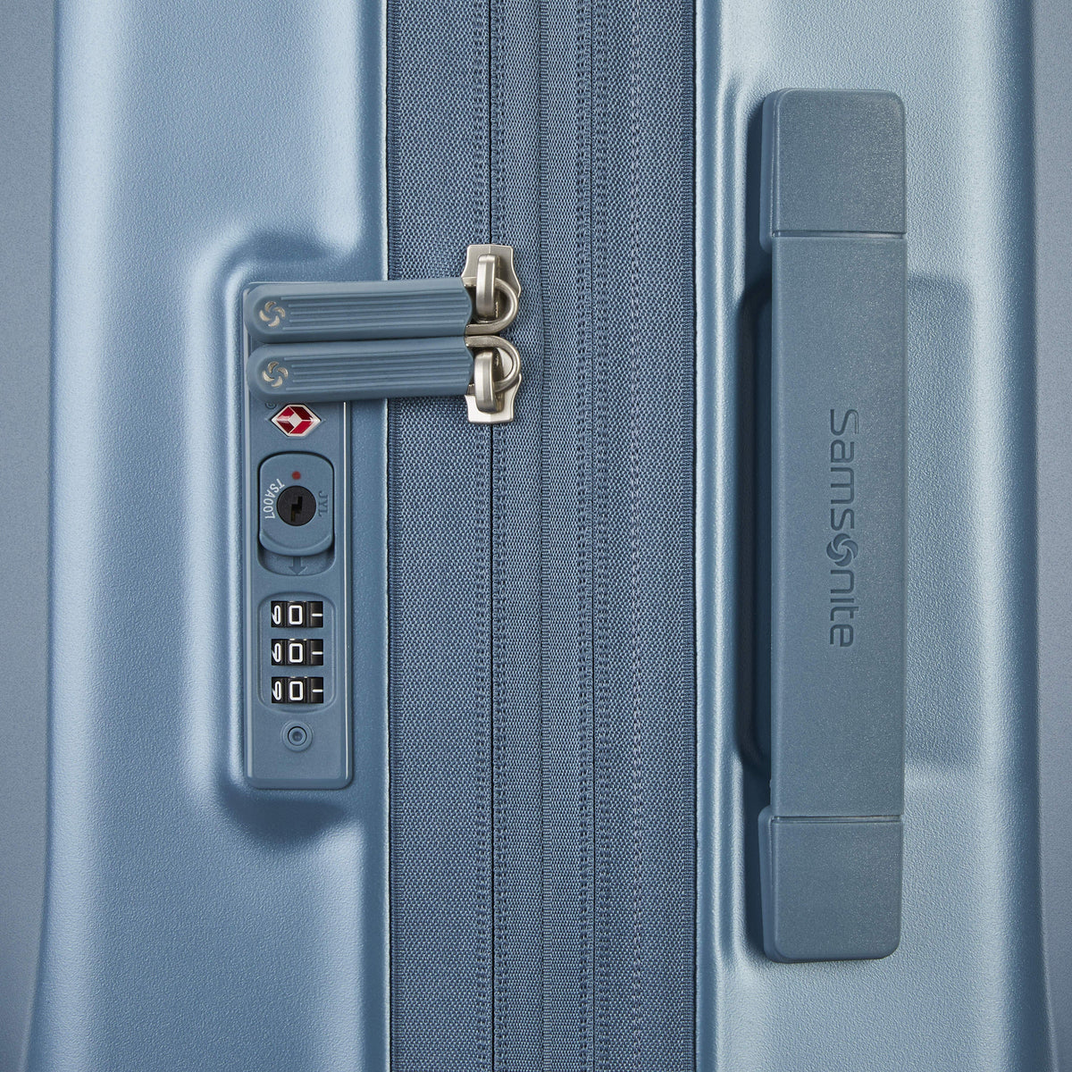 Samsonite UpLIFT Hardside Spinner 3 Piece Set (CO/L/XL) in the color Elemental Blue.