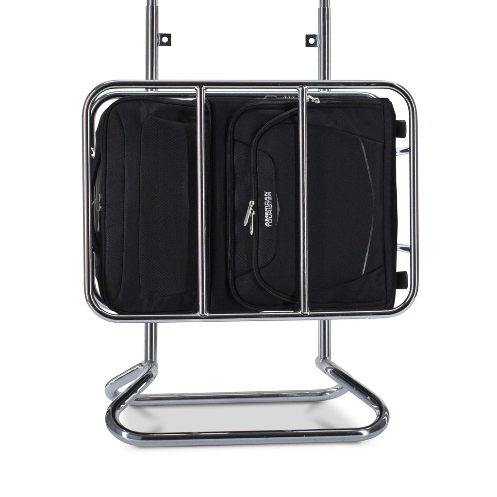 American Tourister SummerRide Expandable Upright Underseater in the color Black.
