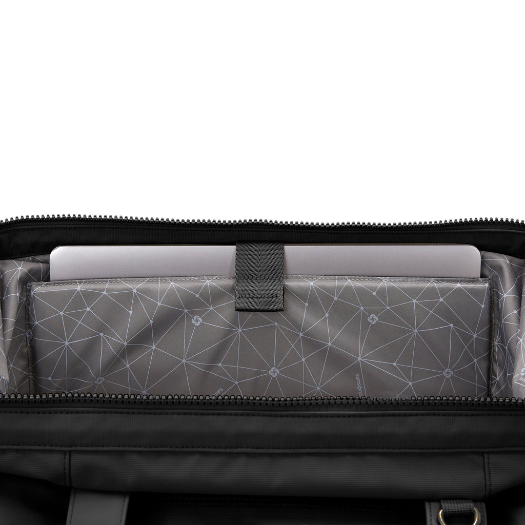 Samsonite Companion Bags Weekender in the color Black.