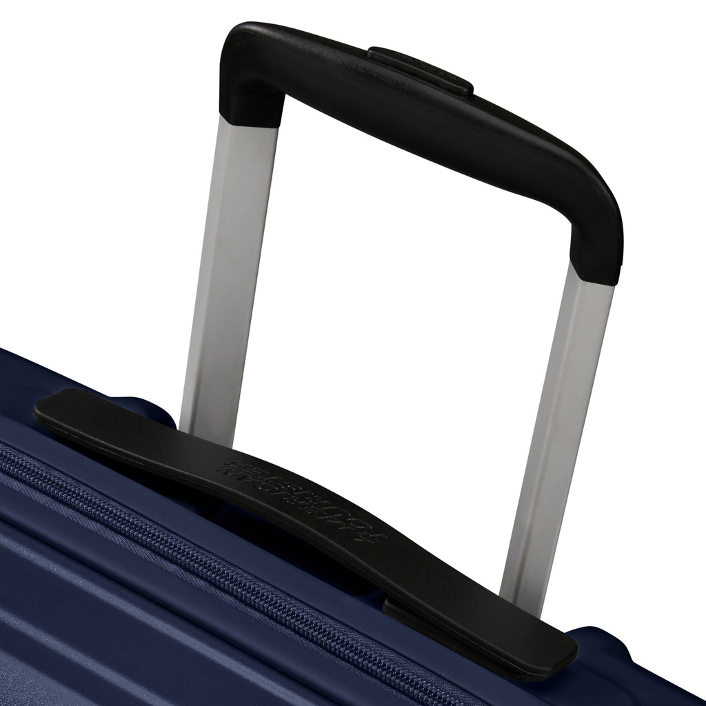 American Tourister Surftime Spinner Carry-On™ in the color Metallic Blue.