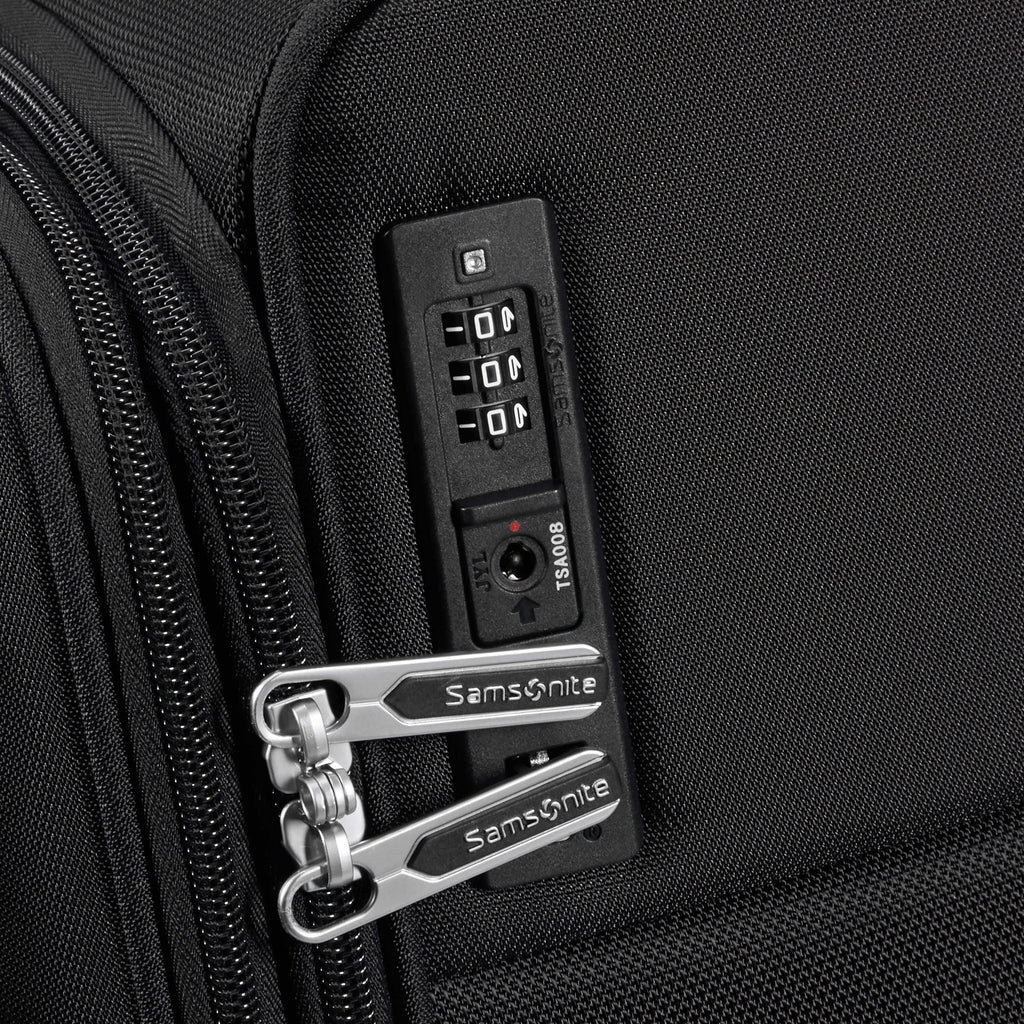 Samsonite Urbify Upright Underseater (20") in the color Black.