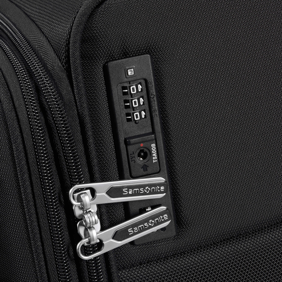 Samsonite Urbify Upright Underseater (20") in the color Black.