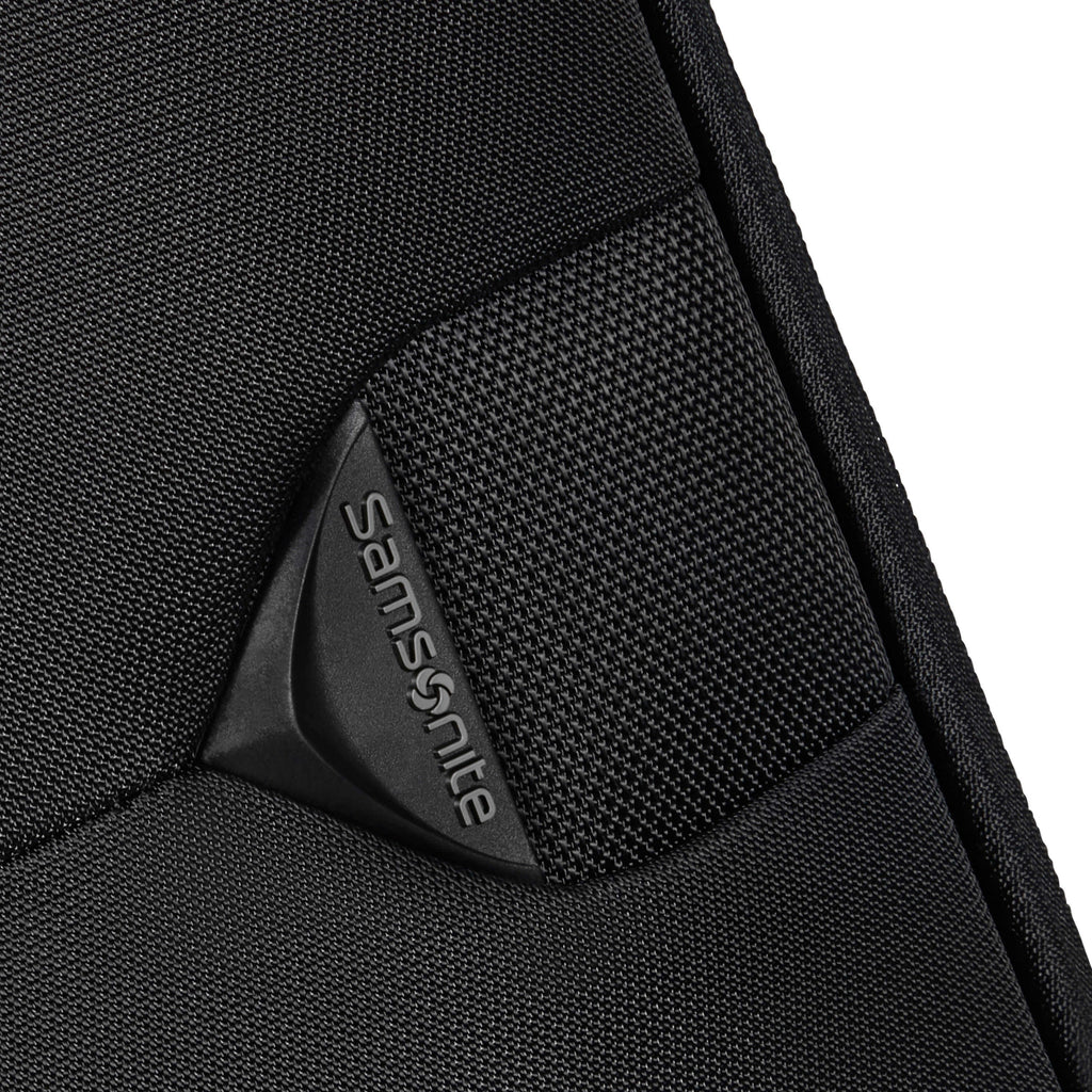 Samsonite Urbify Upright Underseater (20") in the color Black.
