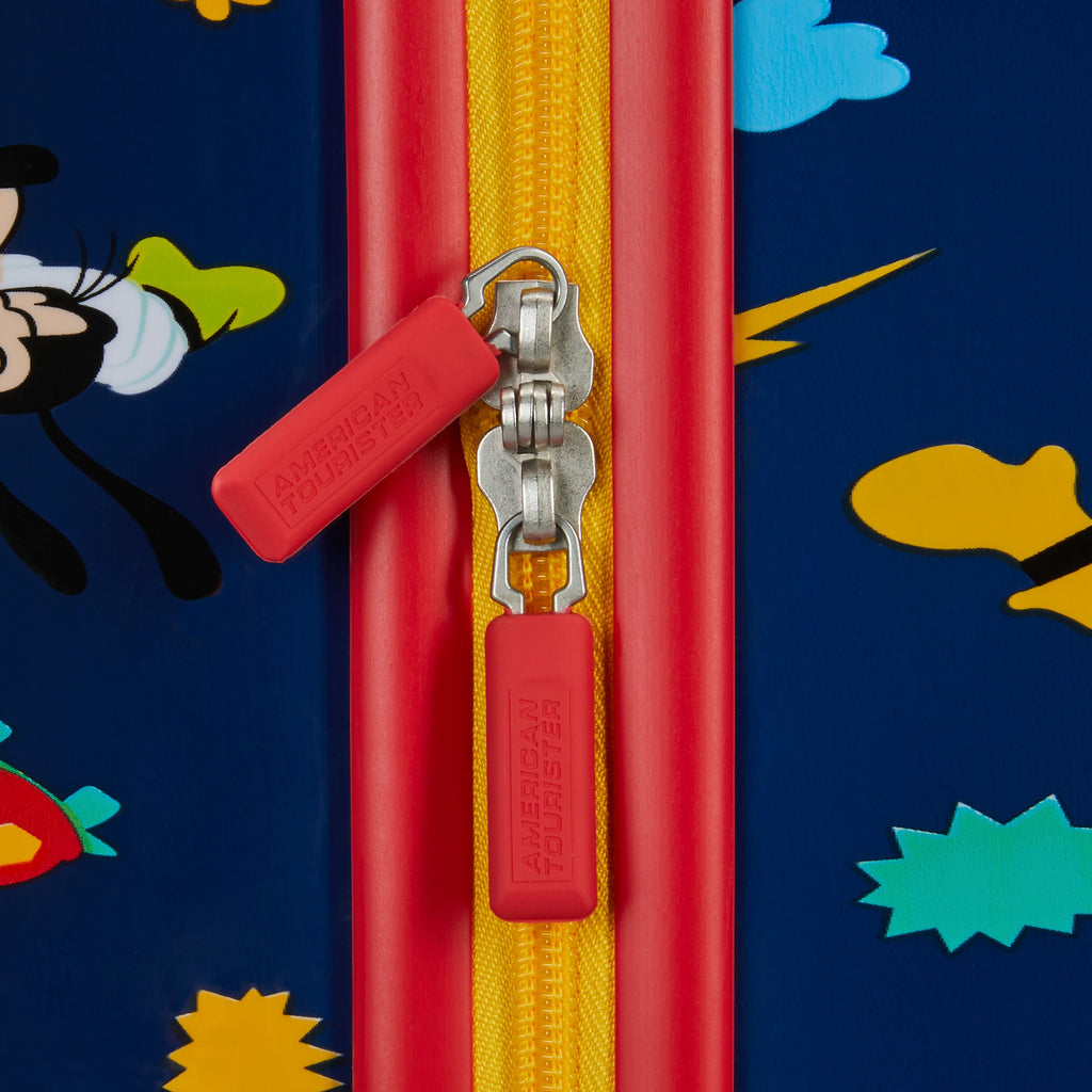 American Tourister Licensed Kids Hardside 18" Spinner in the color Mickey.