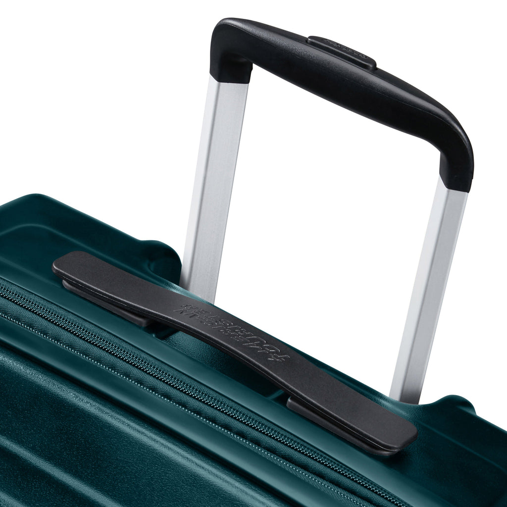 American Tourister Surftime Spinner Large in the color Metallic Teal.