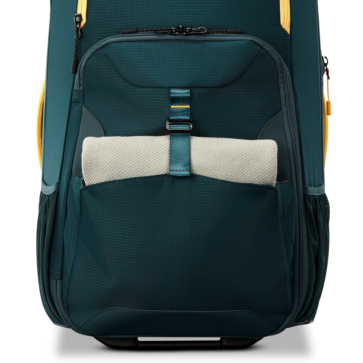 High Sierra Hi-Life Wheeled Duffle (22") in the color Green/Yellow.