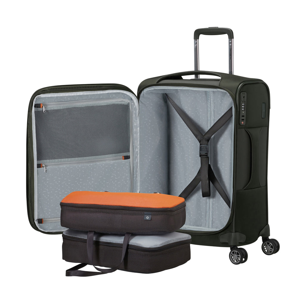 Samsonite Re-Lite Spinner Carry-On™ in the color Climbing Ivy.