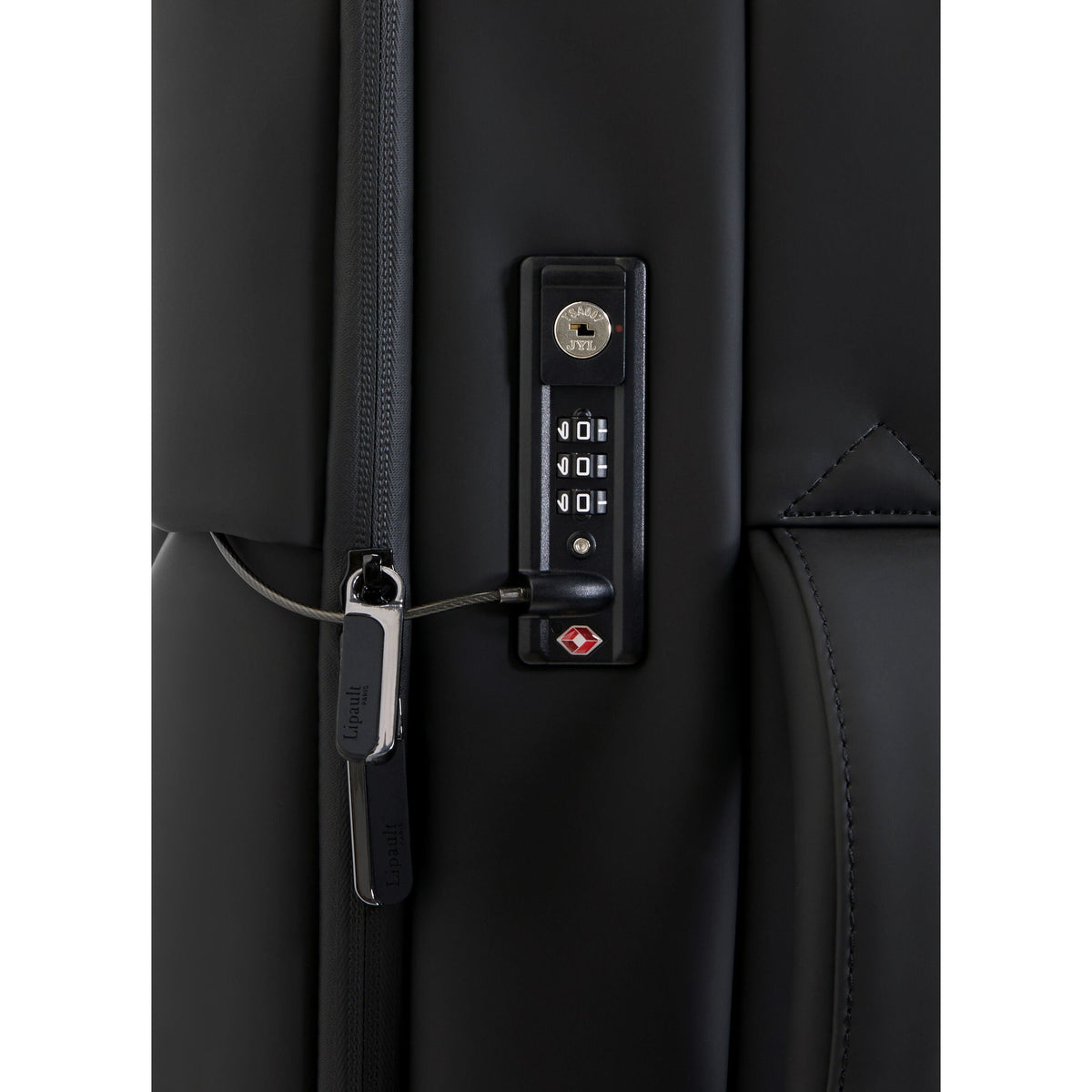 Lipault Lost In Berlin Cabin Spinner 2.0 in the color Black.