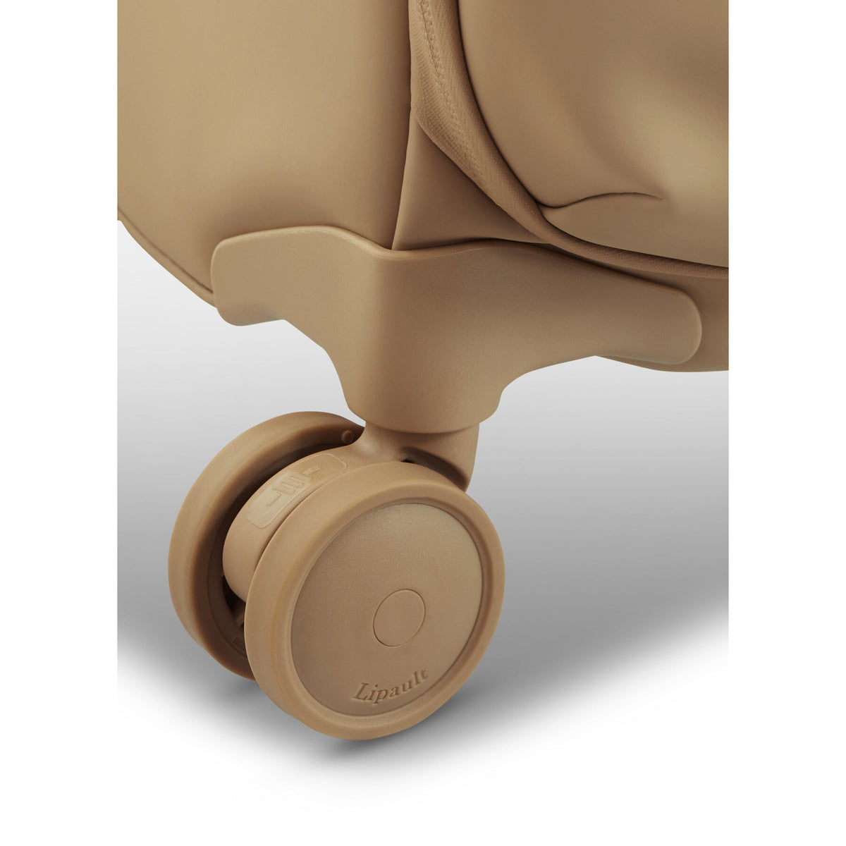 Lipault Lost In Berlin Cabin Spinner 2.0 in the color Sandstone.
