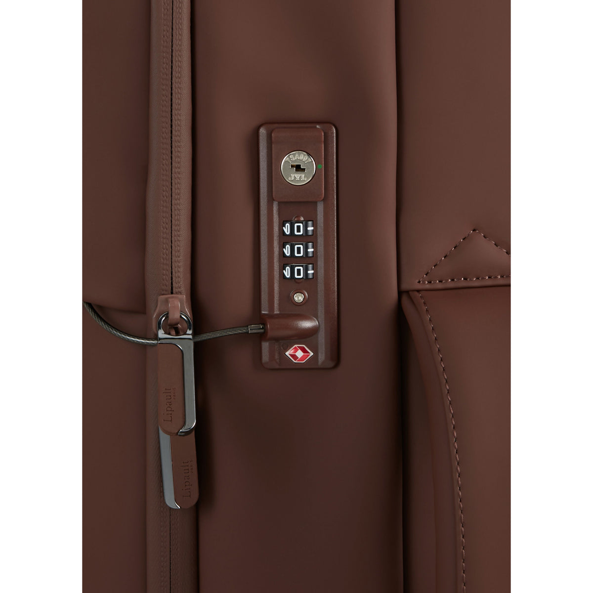 Lipault Lost In Berlin Cabin Spinner 2.0 in the color Spiced Mocha.