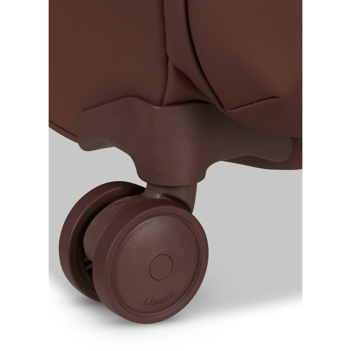 Lipault Lost In Berlin Cabin Spinner 2.0 in the color Spiced Mocha.