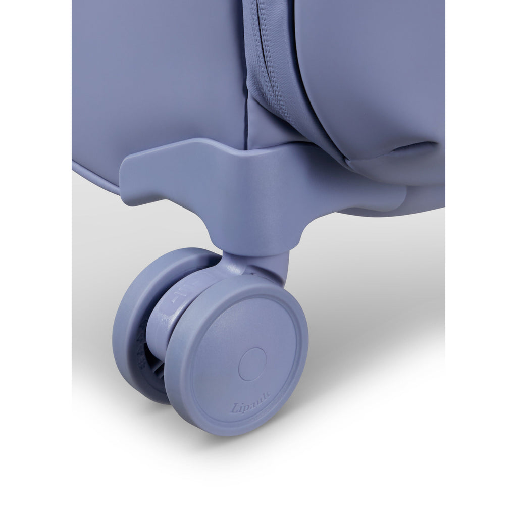 Lipault Lost In Berlin Cabin Spinner 2.0 in the color Urban Lilac.