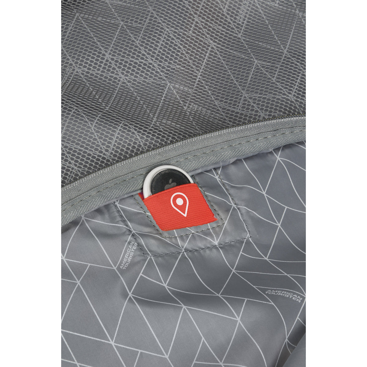 American Tourister FastForward Spinner Large in the color Sunset Coral.