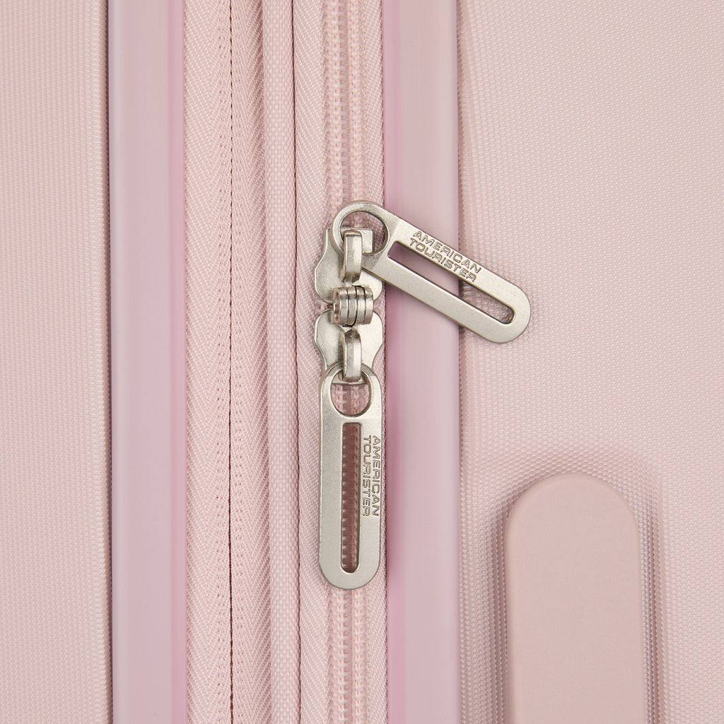 American Tourister Stratum 3.0 3 Piece Set (CO/M/L) in the color Pink Blush.