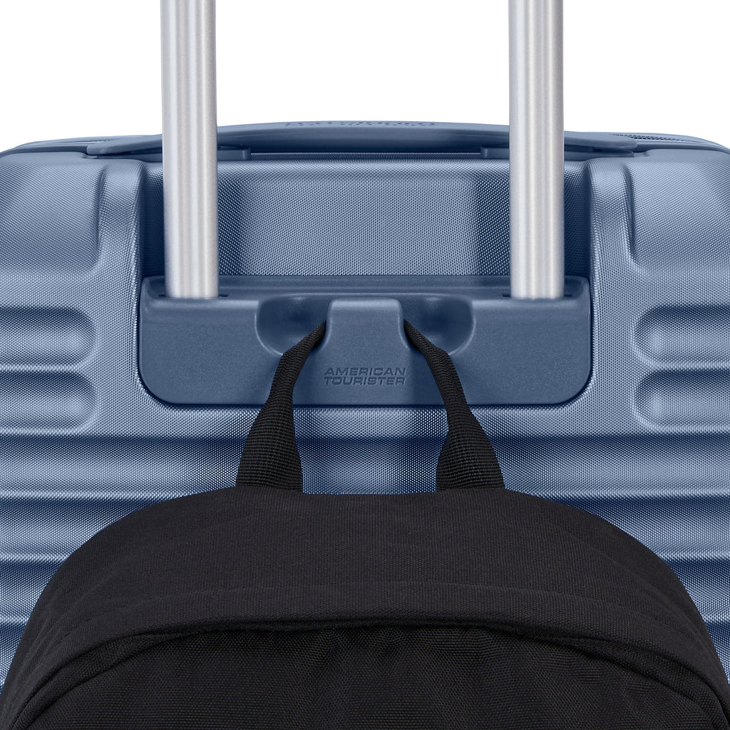 American Tourister Stratum 3.0 3 Piece Set (CO/M/L) in the color Elemental Blue.