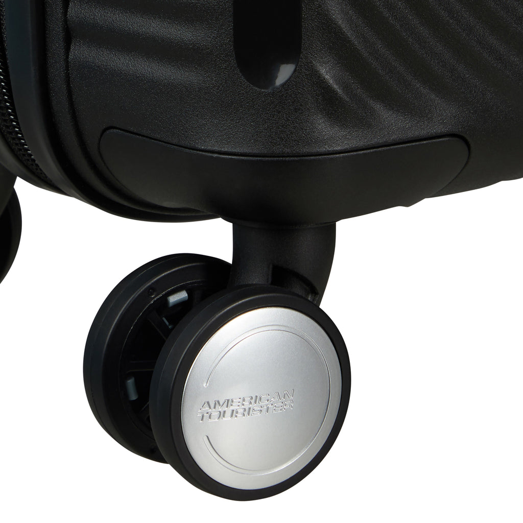 American Tourister Little Curio Spinner Carry-On™ Kids in the color Bass Black.