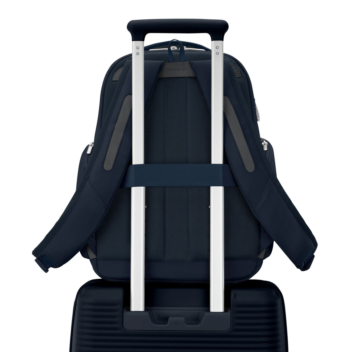 Samsonite Paralux Everyday Backpack in the color Midnight Navy.