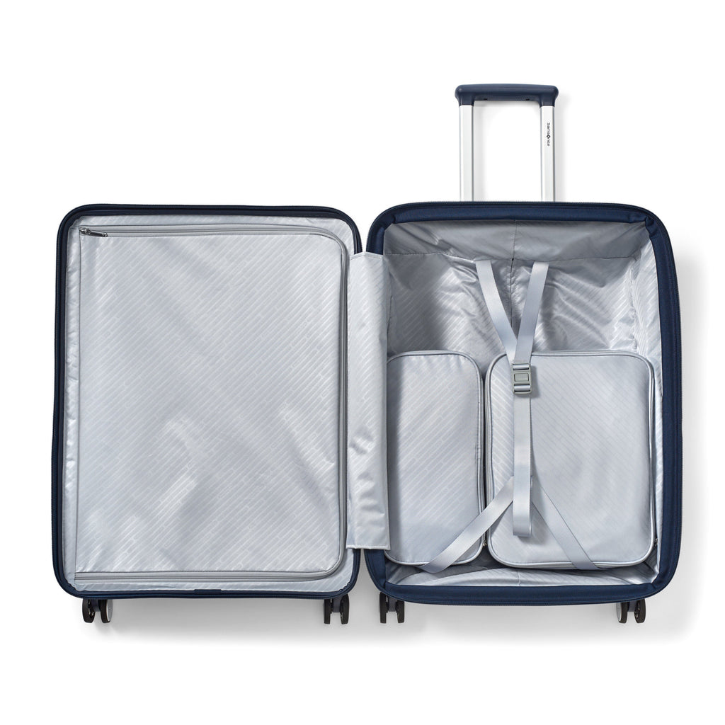 Samsonite Paralux Hardside Spinner Medium in the color Midnight Navy.