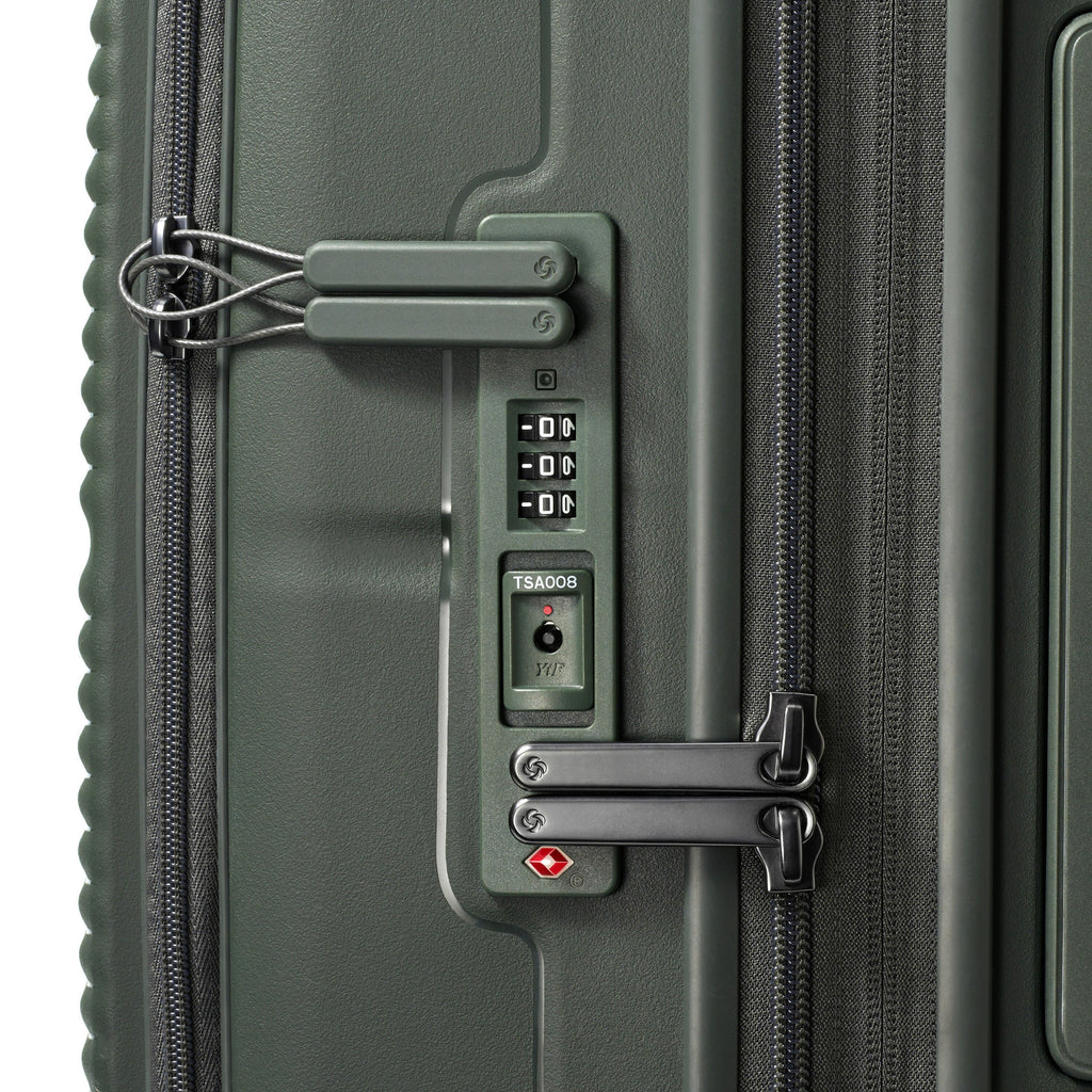 Samsonite Paralux Hardside Spinner Medium in the color Olive.
