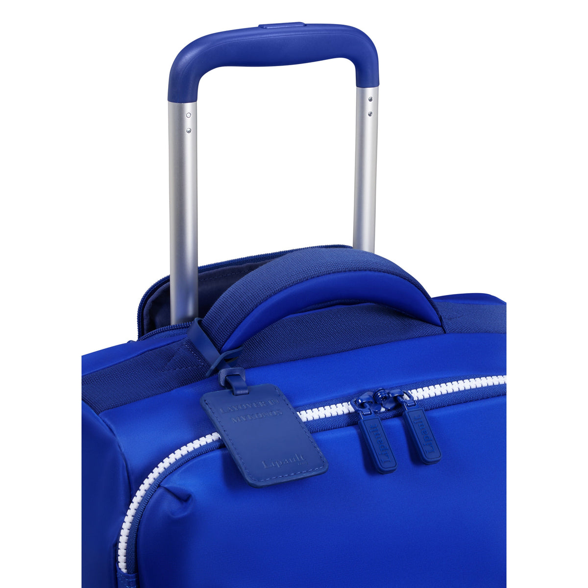 Lipault Plume Cabin Spinner - Layover in Mykonos in the color Magnetic Blue.