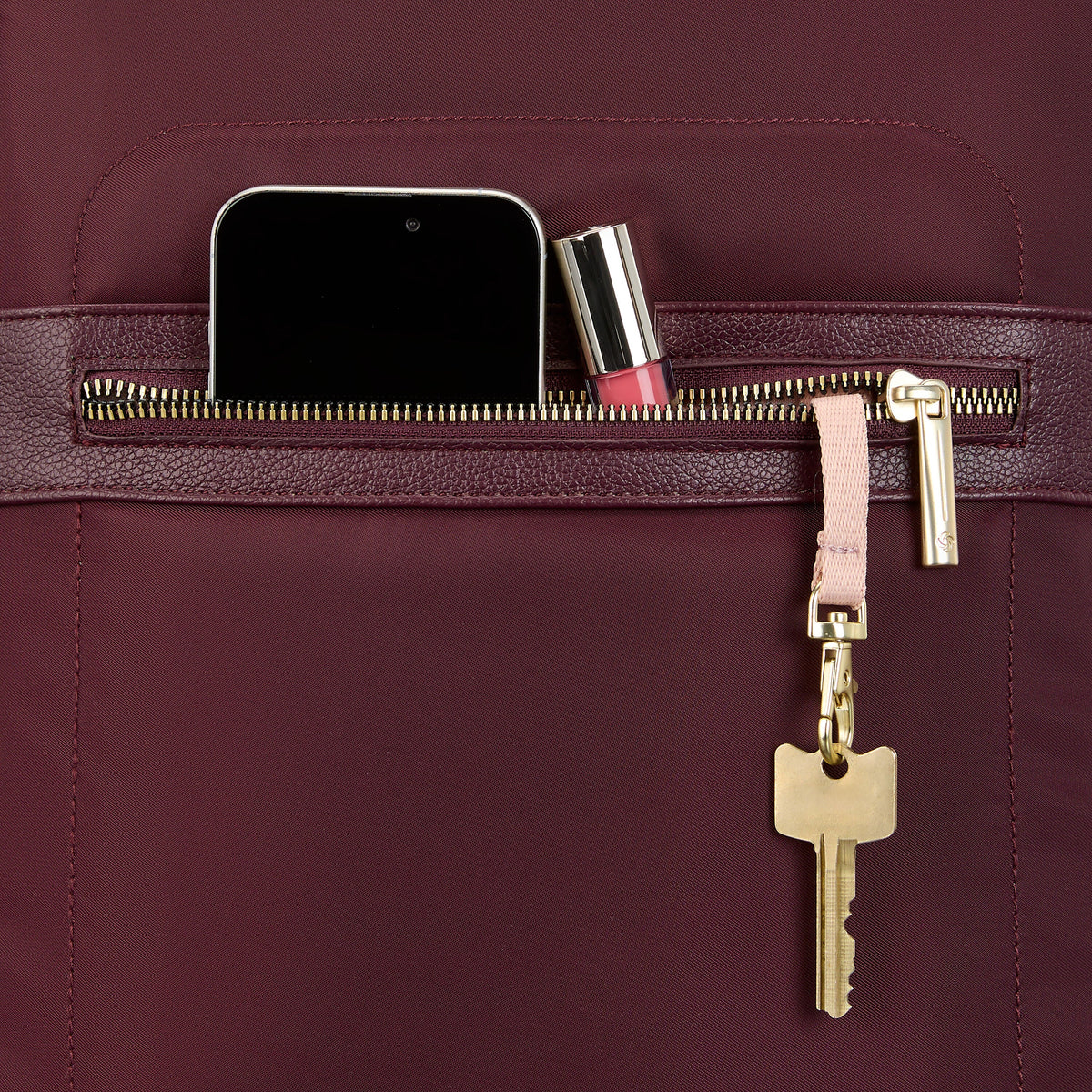 Samsonite Mobile Solution 2 Essential Backpack in the color Merlot.