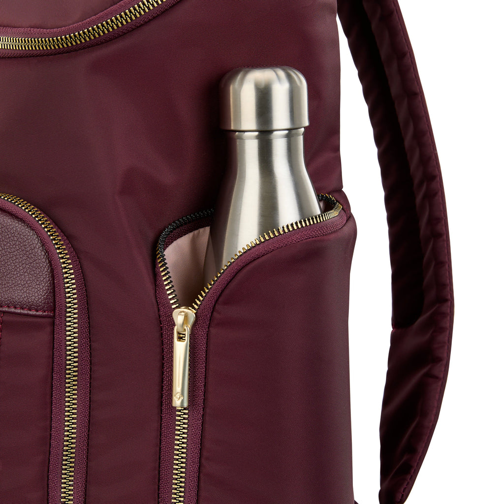 Samsonite Mobile Solution 2 Deluxe Backpack in the color Merlot.