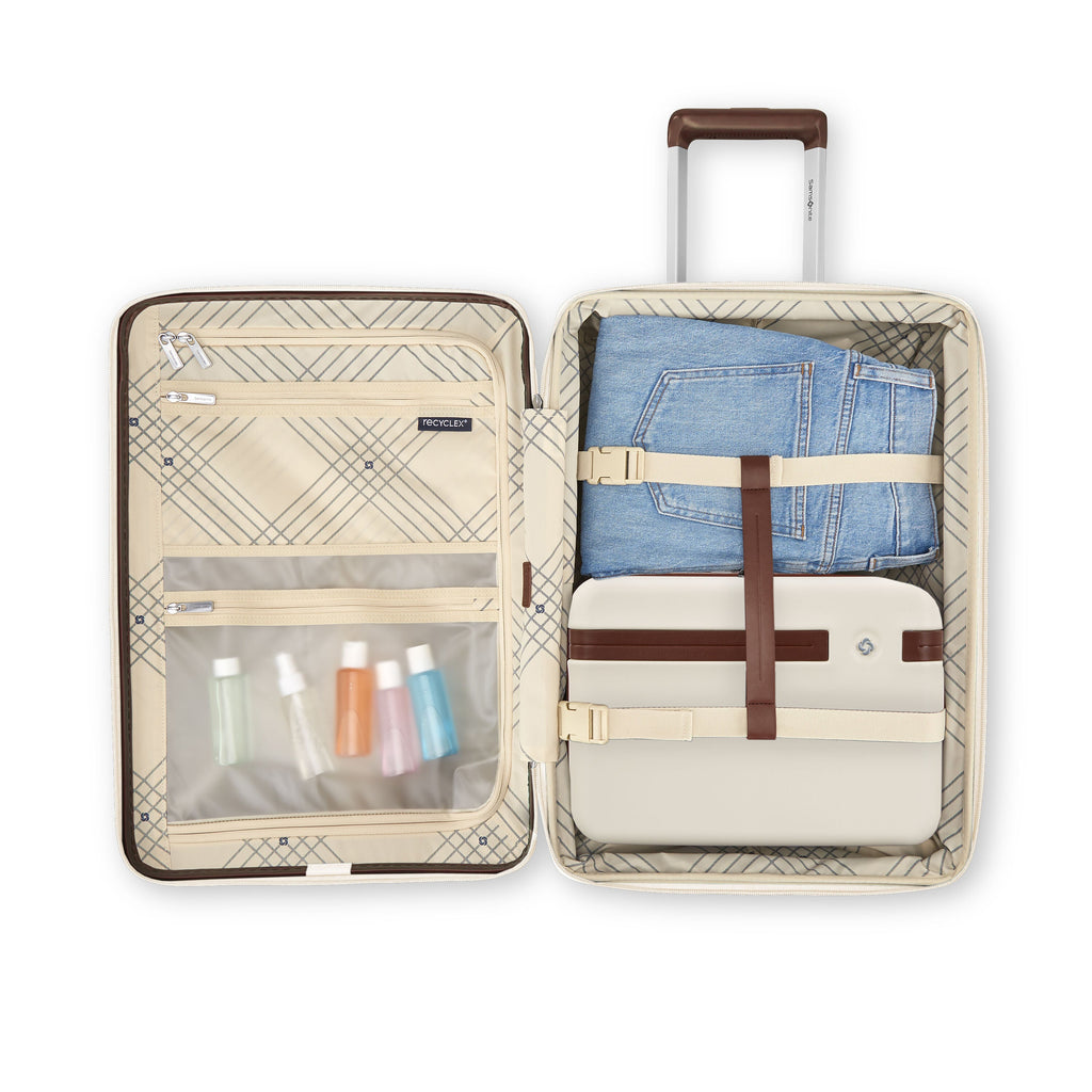 Samsonite Virtuosa Spinner Carry-On™ in the color Off White.