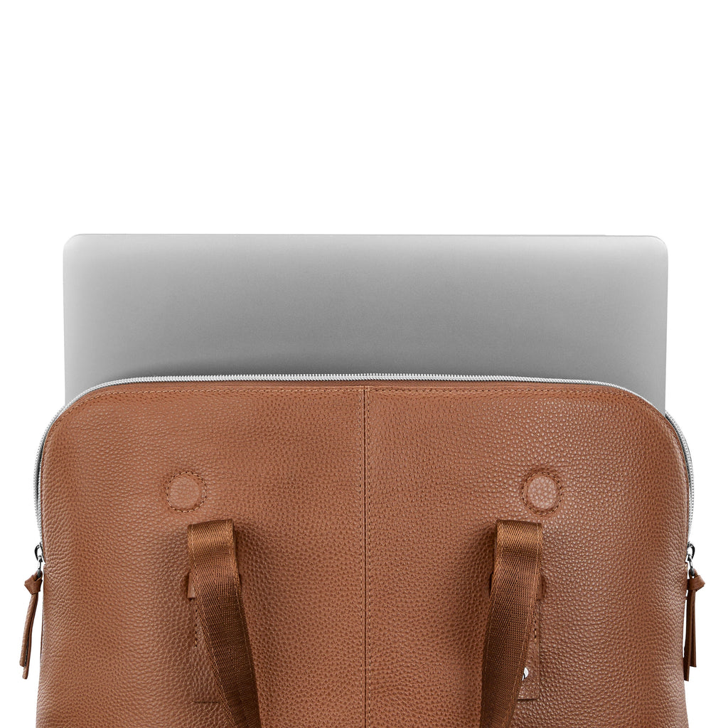 Samsonite Mobile Solution 2 Leather Convertible Brief in the color Cognac.