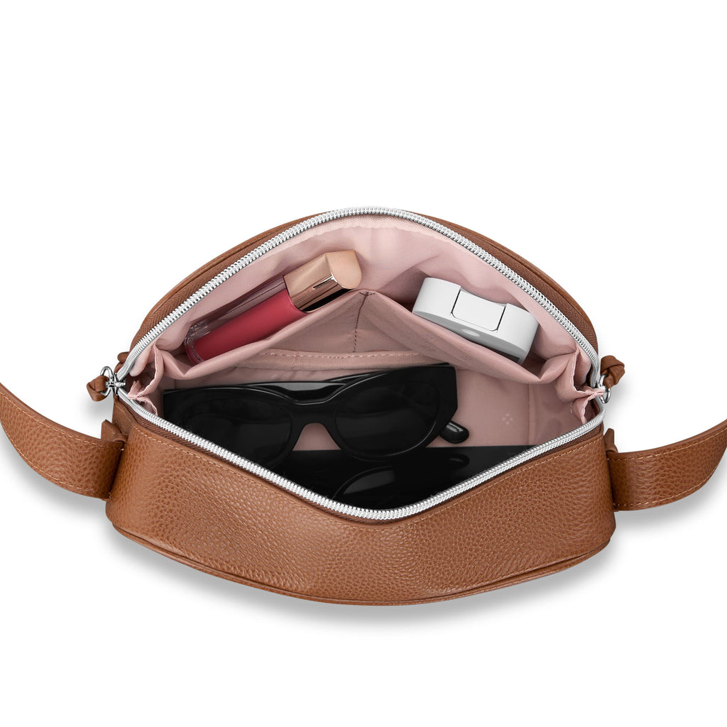 Samsonite Mobile Solution 2 Leather RFID Crossbody in the color Cognac.