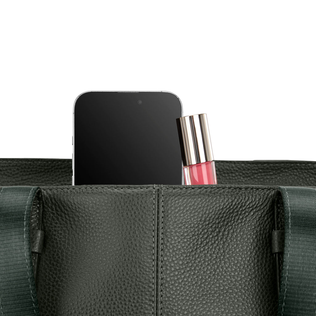 Samsonite Mobile Solution 2 Leather Business Tote in the color Olive.