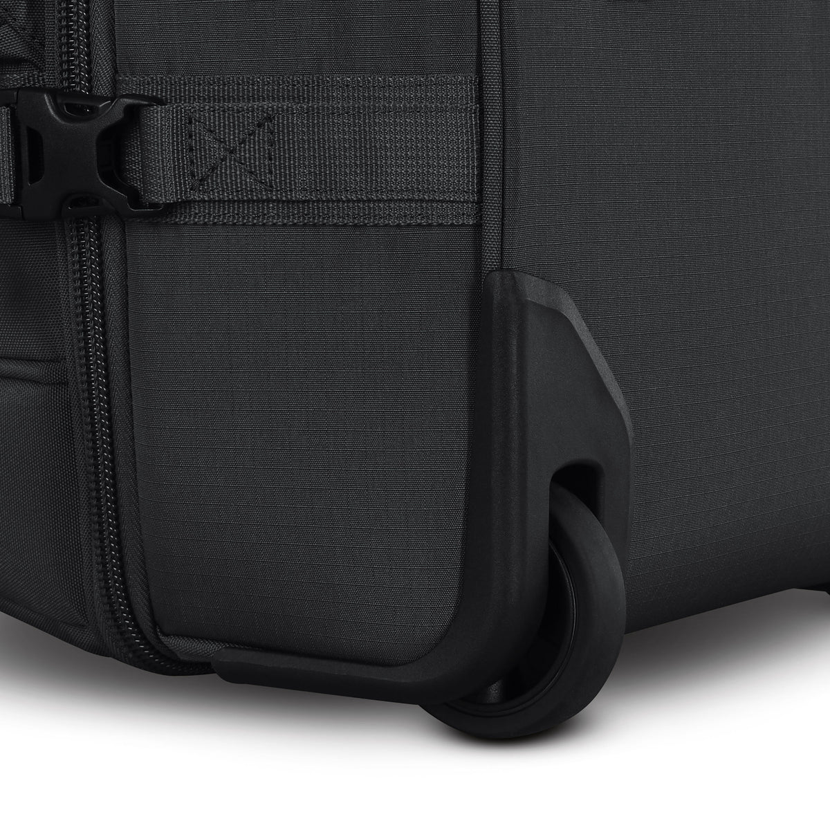 High Sierra Pathsetter 32" Wheeled Duffle in the color Black.