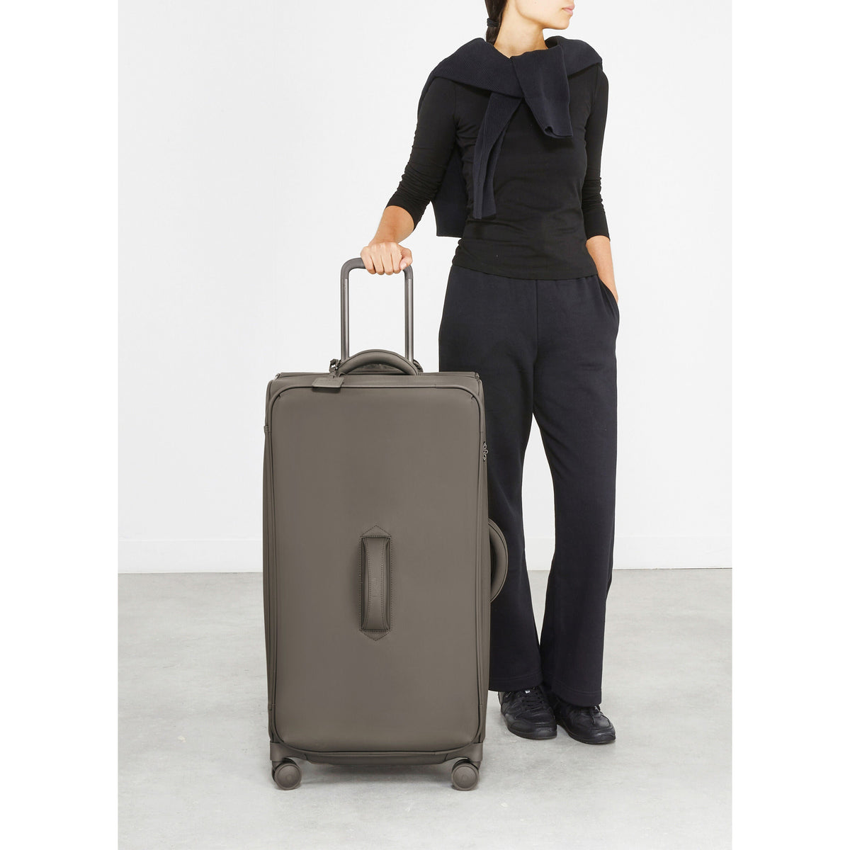 Lost In Berlin Trunk in the color Ash Stone.