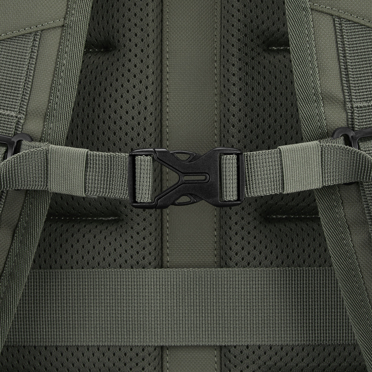 High Sierra Lineage Travel Backpack in the color Olive.