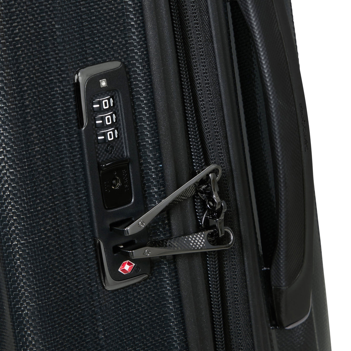 Samsonite Nexis Spinner Carry-On™ in the color Onyx Black.